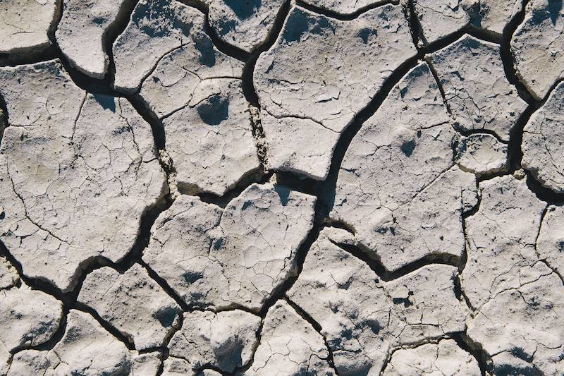 La sécheresse comme cause de la fissuration sur les maisons